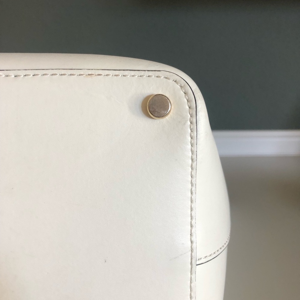 Kate Spade Authentic large tote - Picture 5 of 8